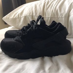 Huaraches ALL BLACK